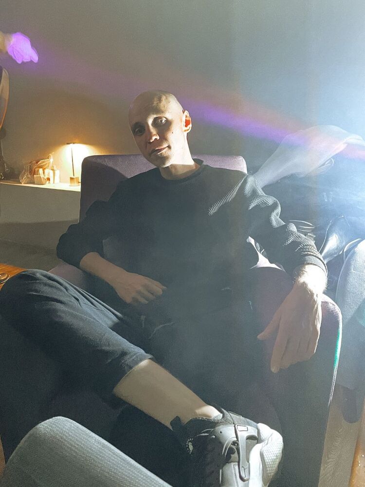  28278816  , 33 ,    