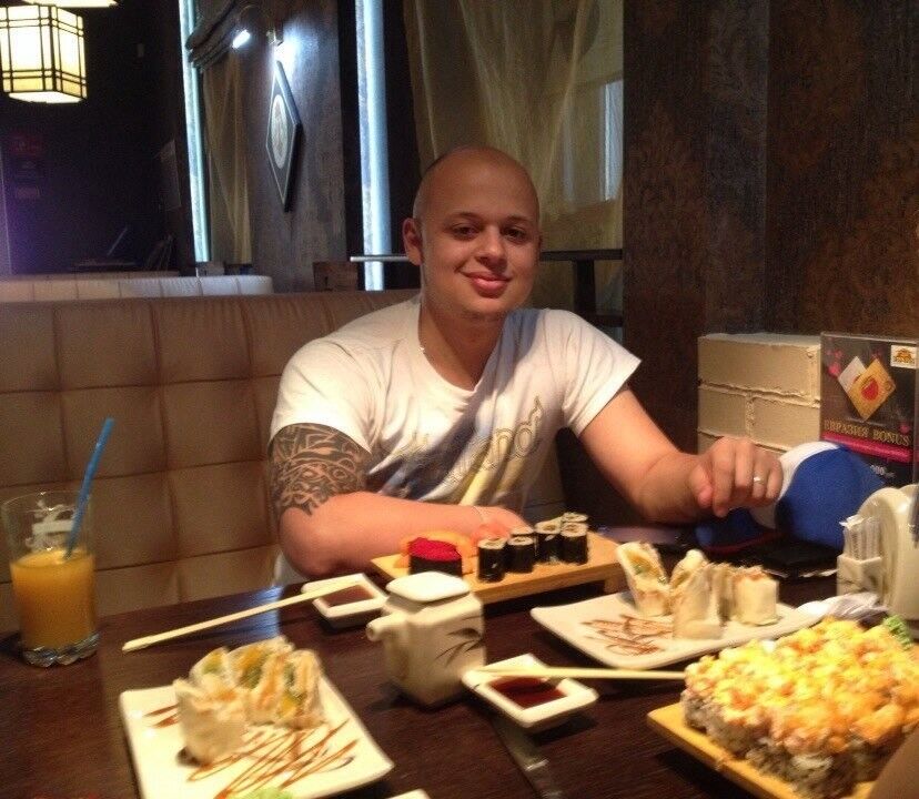  5676066  Alexey, 31 ,    