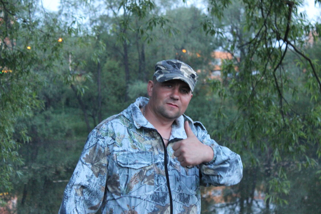  10932406  Sergey, 42 ,    