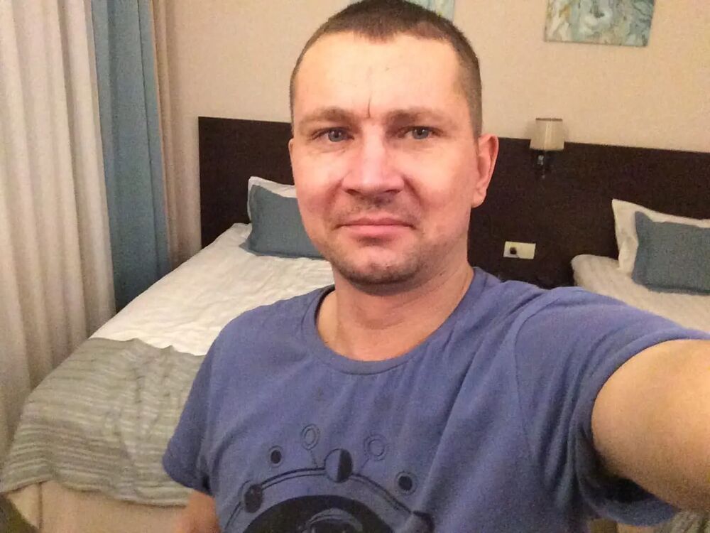  30426166  Vasily, 40 ,    