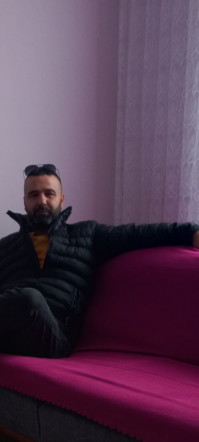  ,   Aras, 43 ,   ,   
