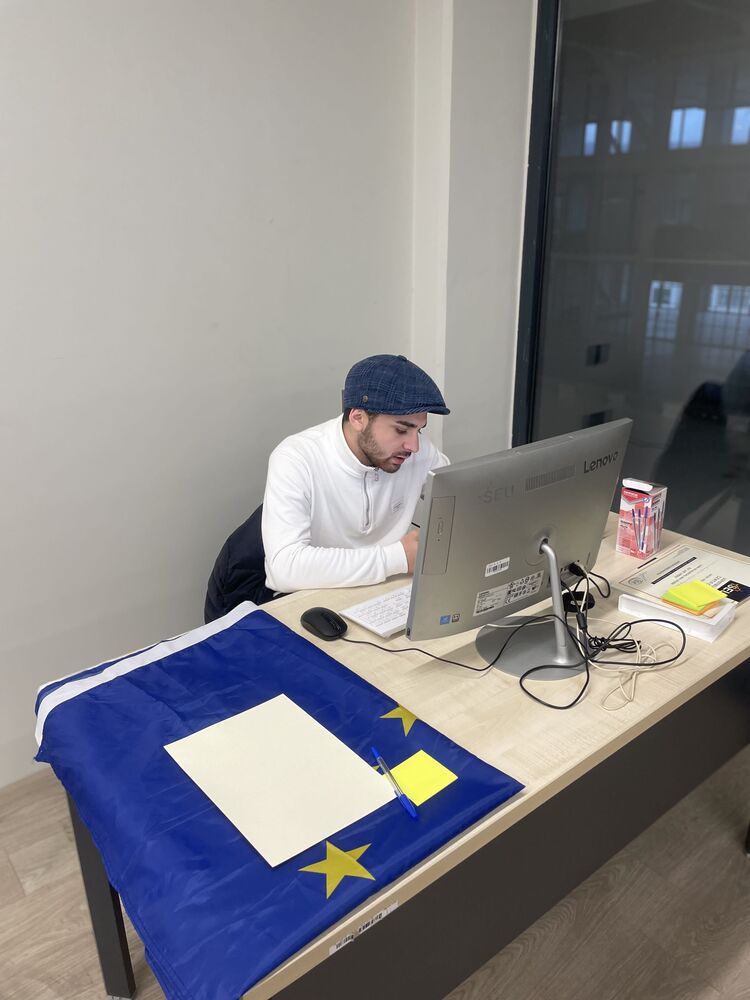 ���������� �������, ���� ����� George, 25 ���, ������������ ��� ������, ����� � ���������