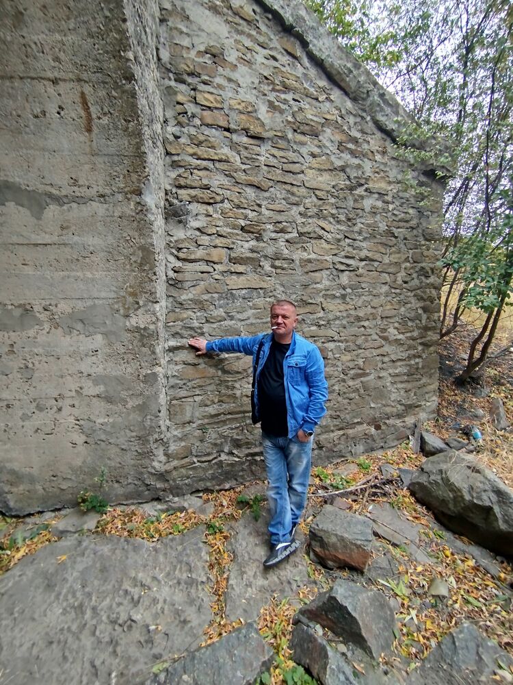  53843026  , 45 ,    --