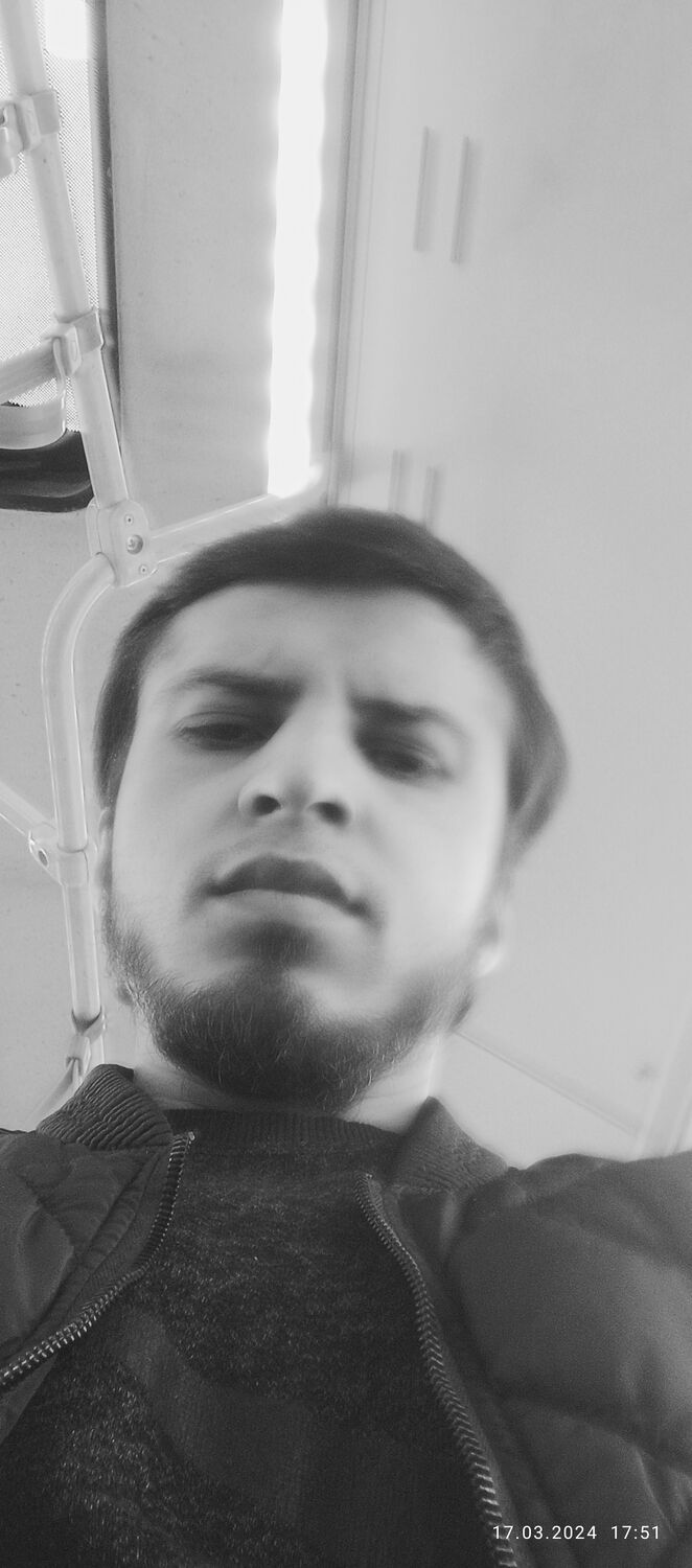  44670046  FARRUH, 32 ,    