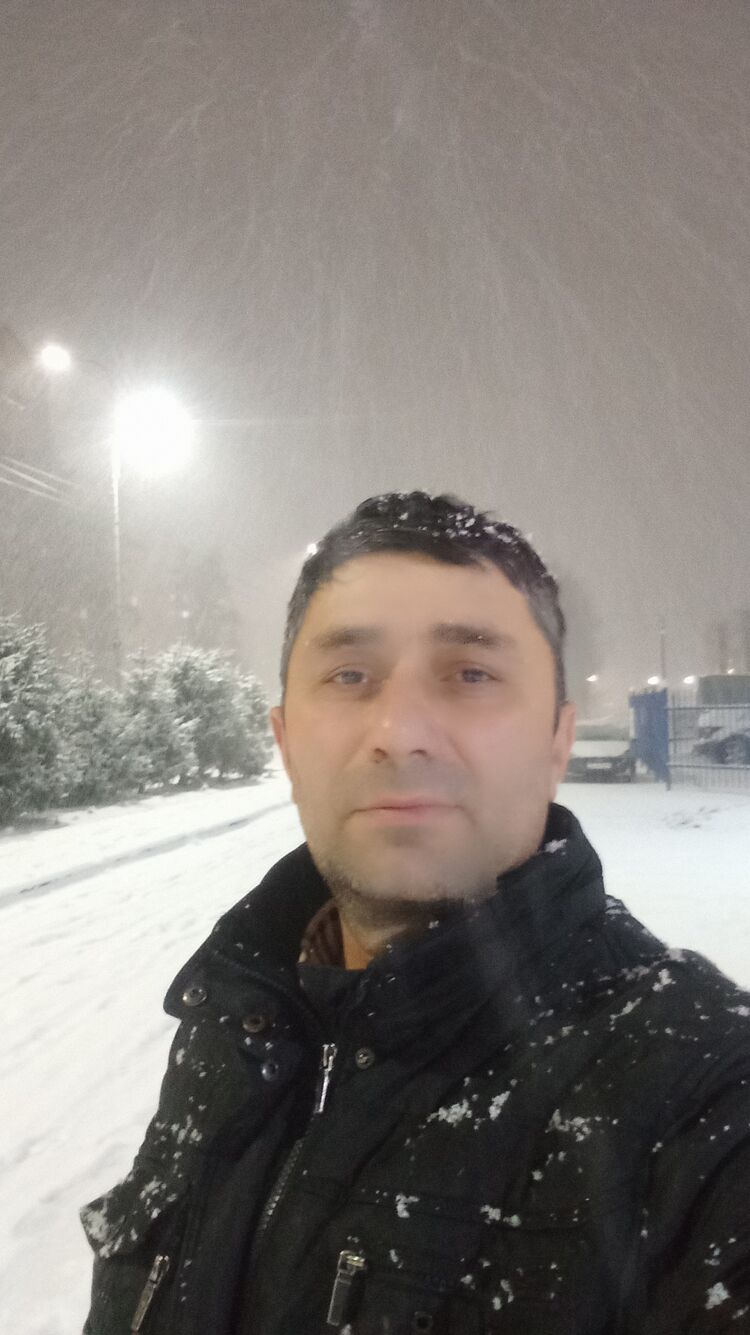  ,   Eldar, 41 ,   ,   , 