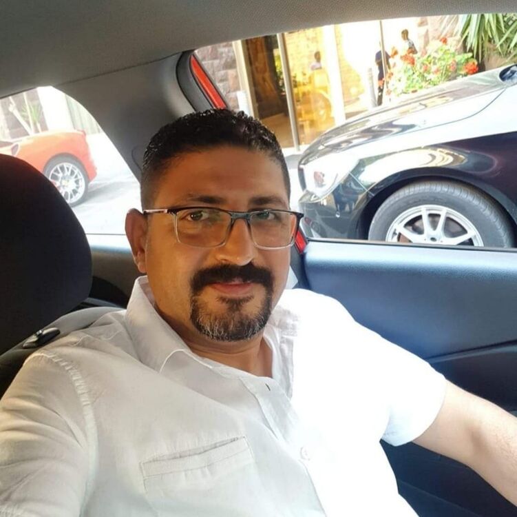  17076656  Mohom, 47 ,    