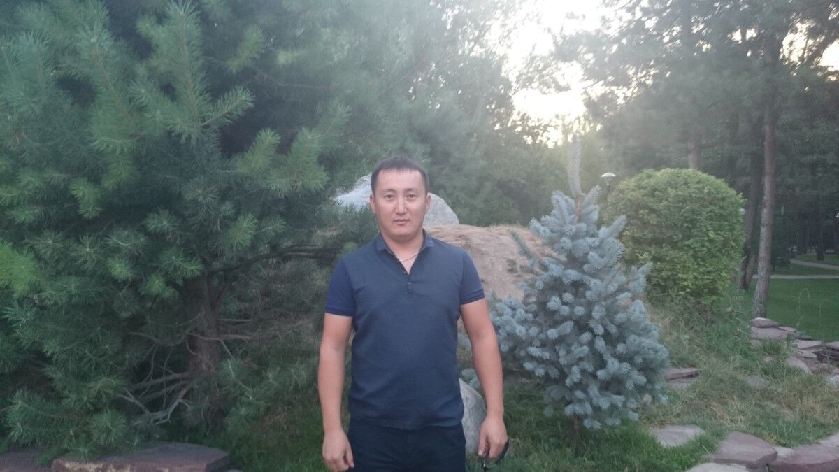  ,   NURBOLAT, 39 ,   