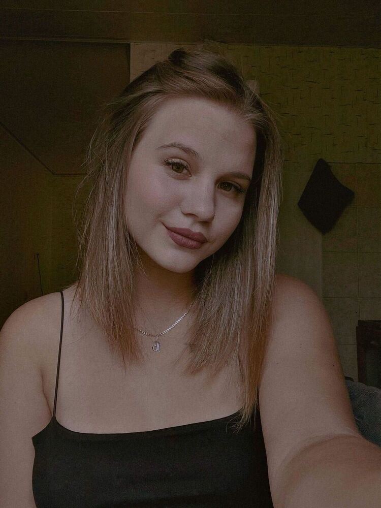  46703256  , 20 ,    