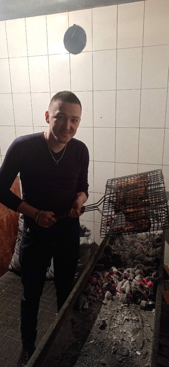  ,   Sherzod, 38 ,   ,   , c , 