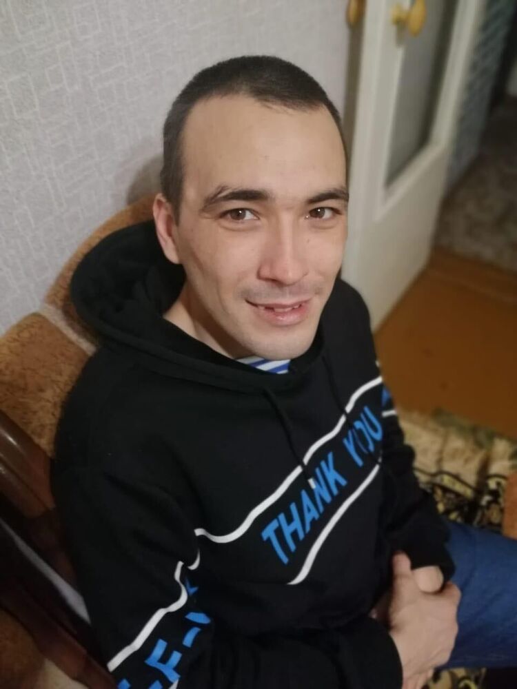  24527896  , 37 ,    