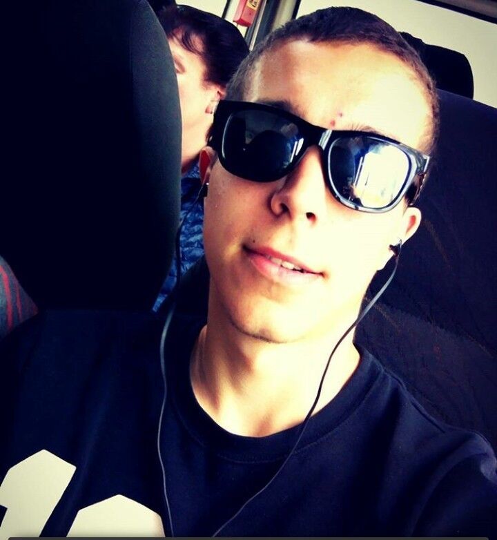  ,   , 28 ,   