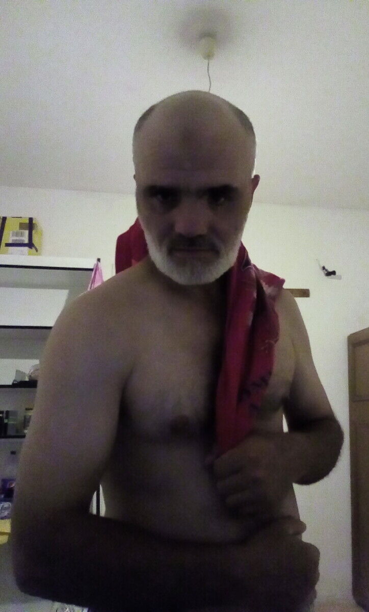 Gora Kalwaria,   Ridik, 52 ,   ,   , c 
