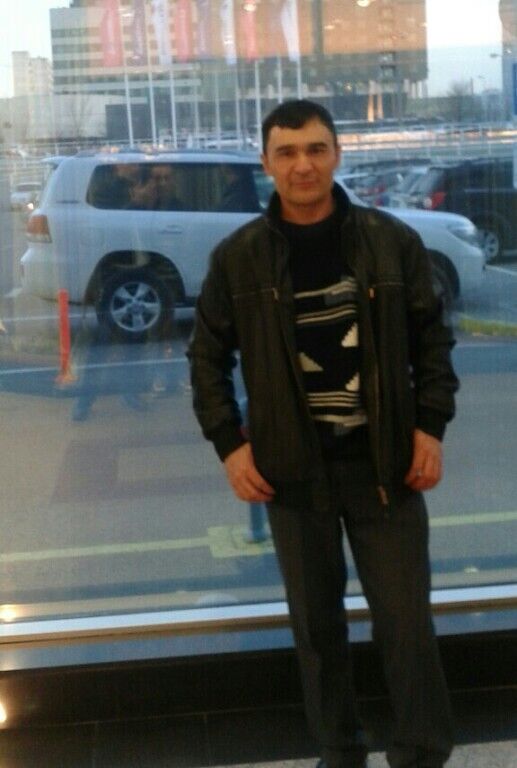  28913546  Jasurbek, 42 ,    