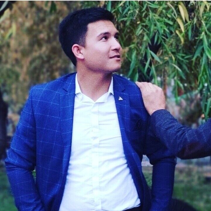  20344886  Bakhrom, 27 ,    
