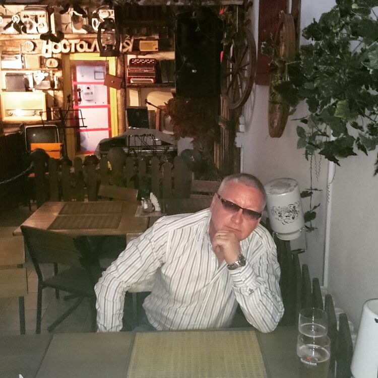 ���� 19348886 ������� �������, 54 ����, ���� ���������� � �����-����������