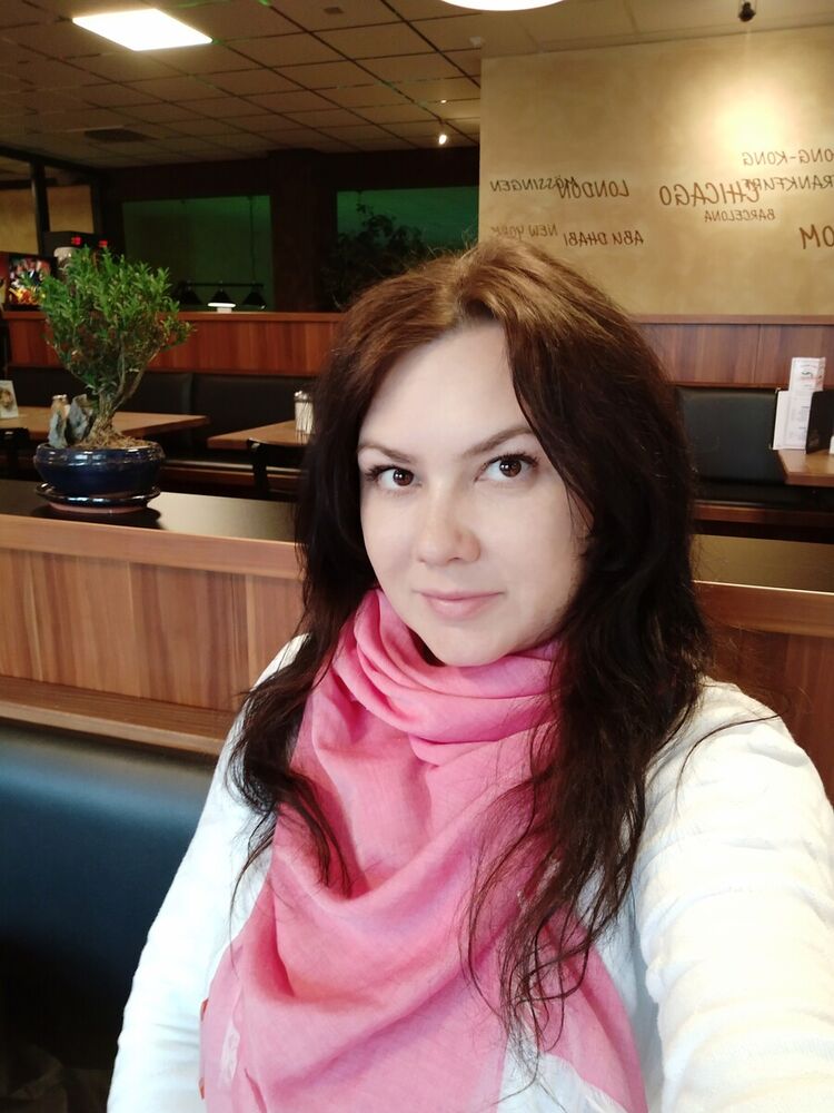  21958316  Irina, 43 ,    -