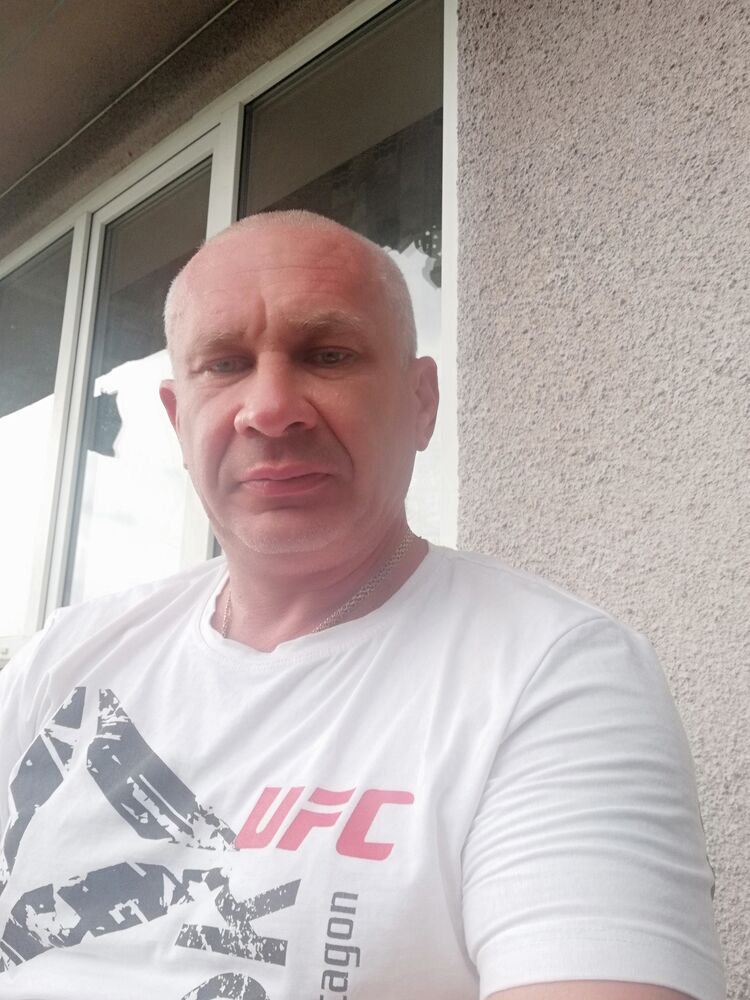  ,   , 52 ,   c 