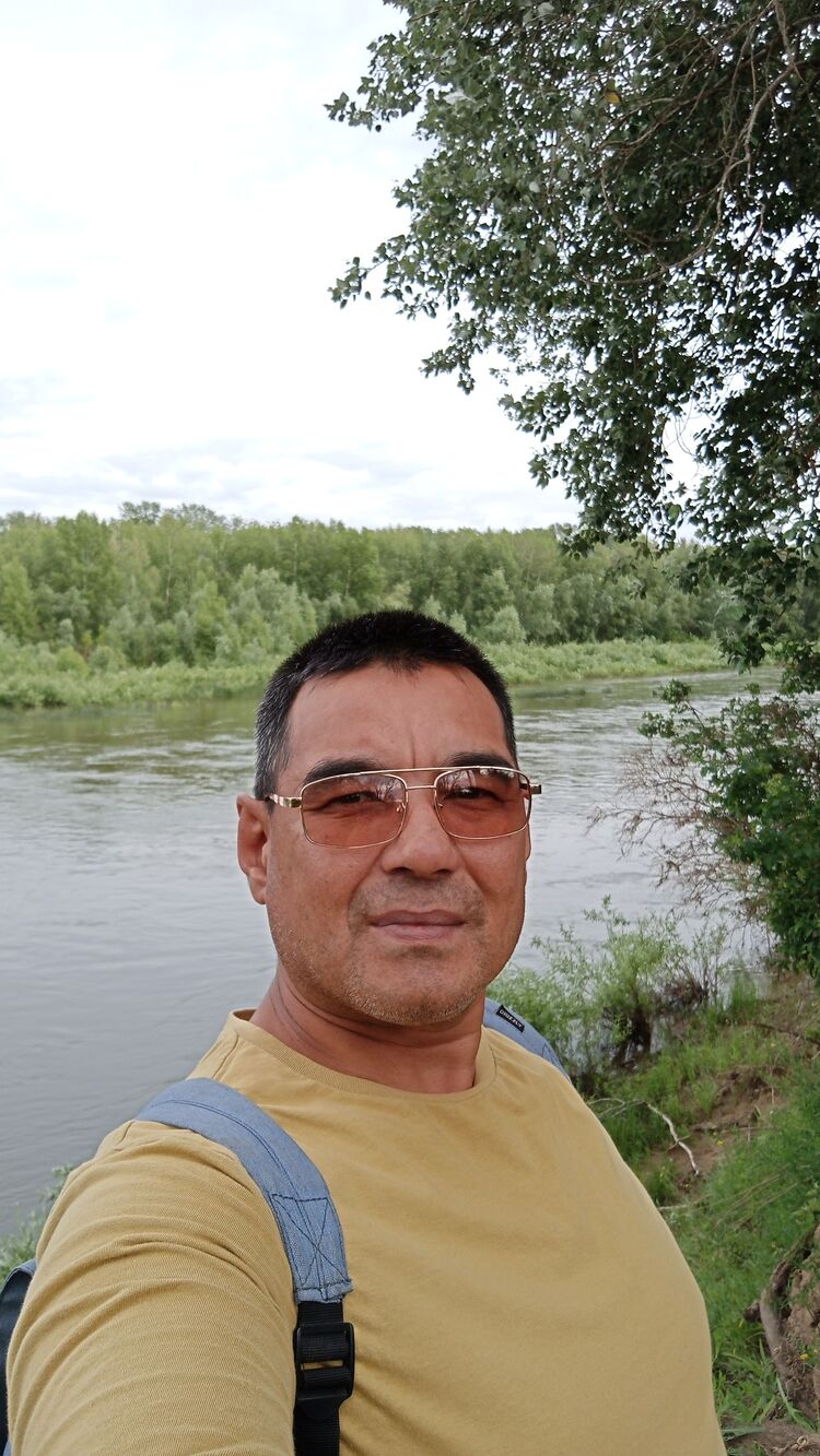  53550406  Azamat, 47 ,    