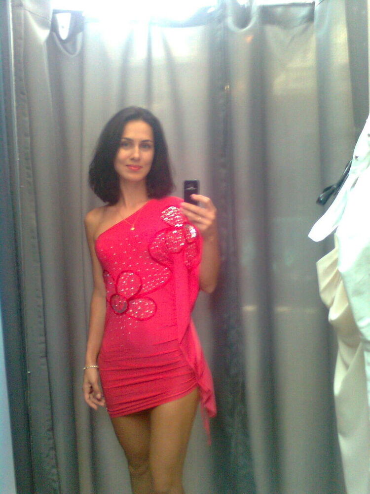  ,   Liene, 37 ,   