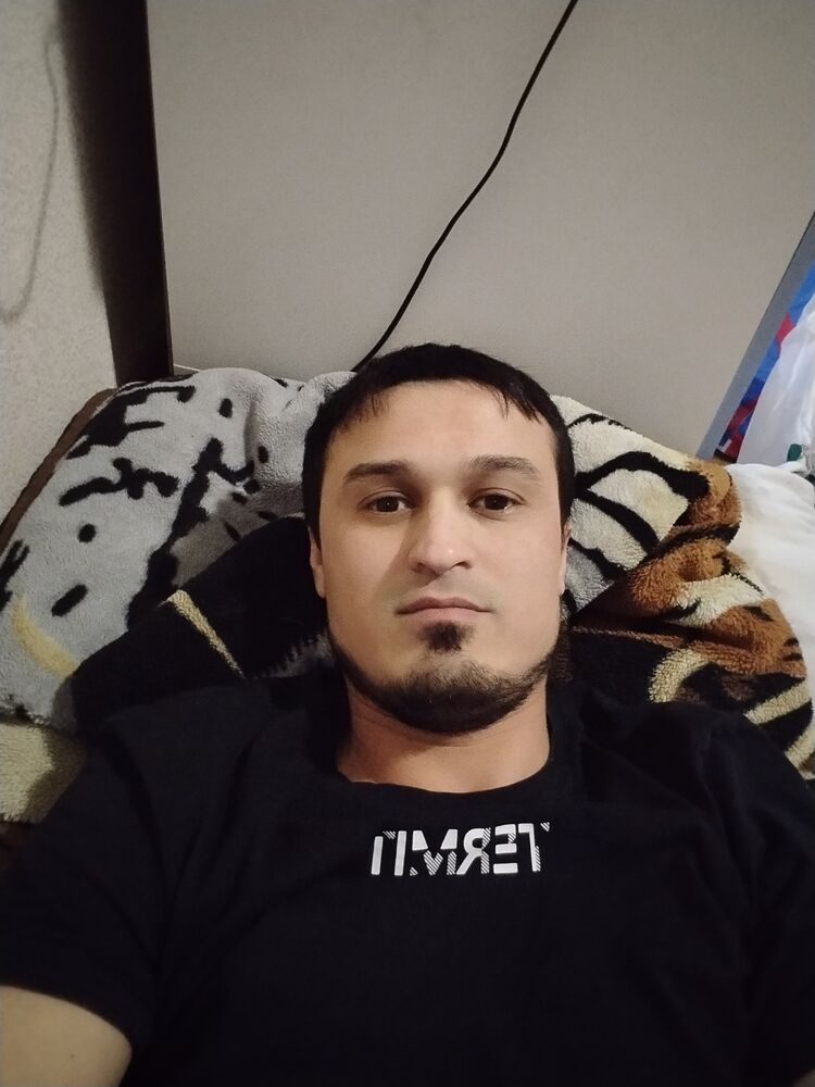  36737126  , 37 ,    -