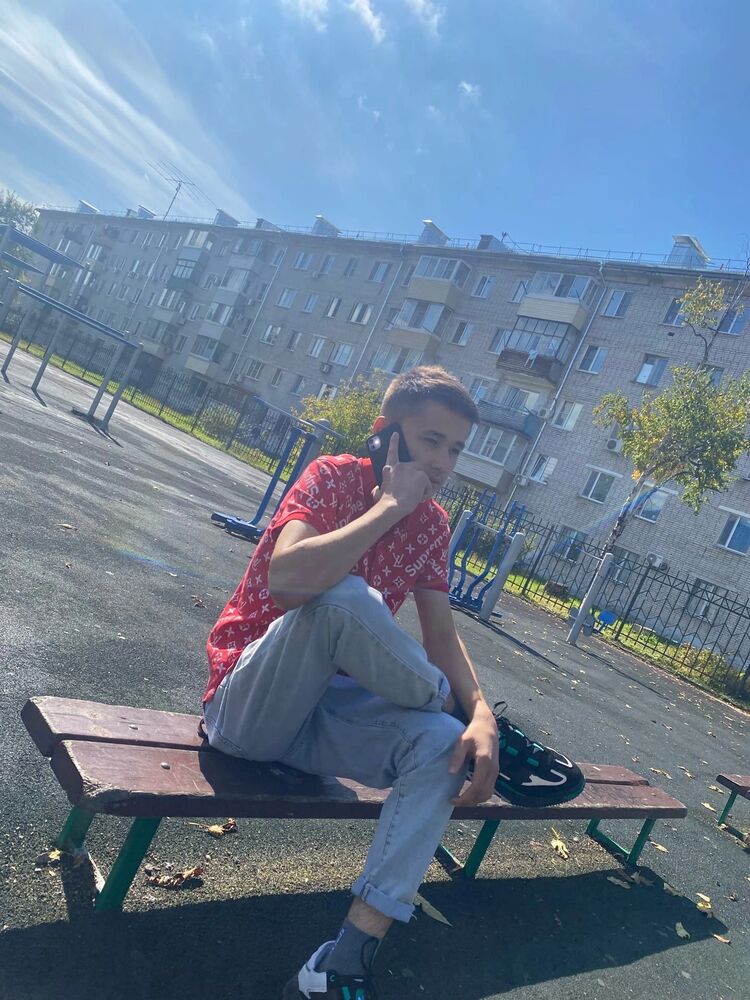  35258126  , 22 ,    