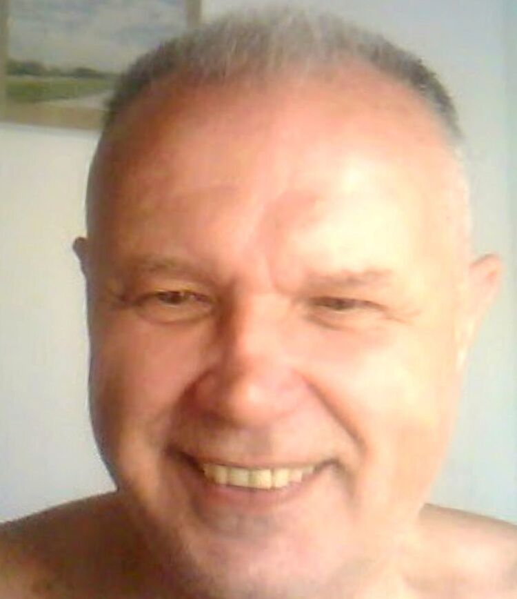  38919346  , 54 ,    