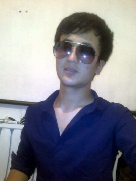  5520996  Chyngyz, 29 ,    