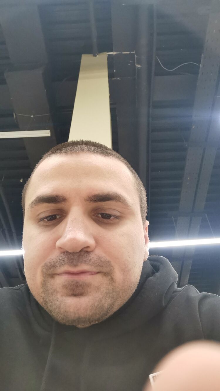  35201546  Bogdan, 29 ,    