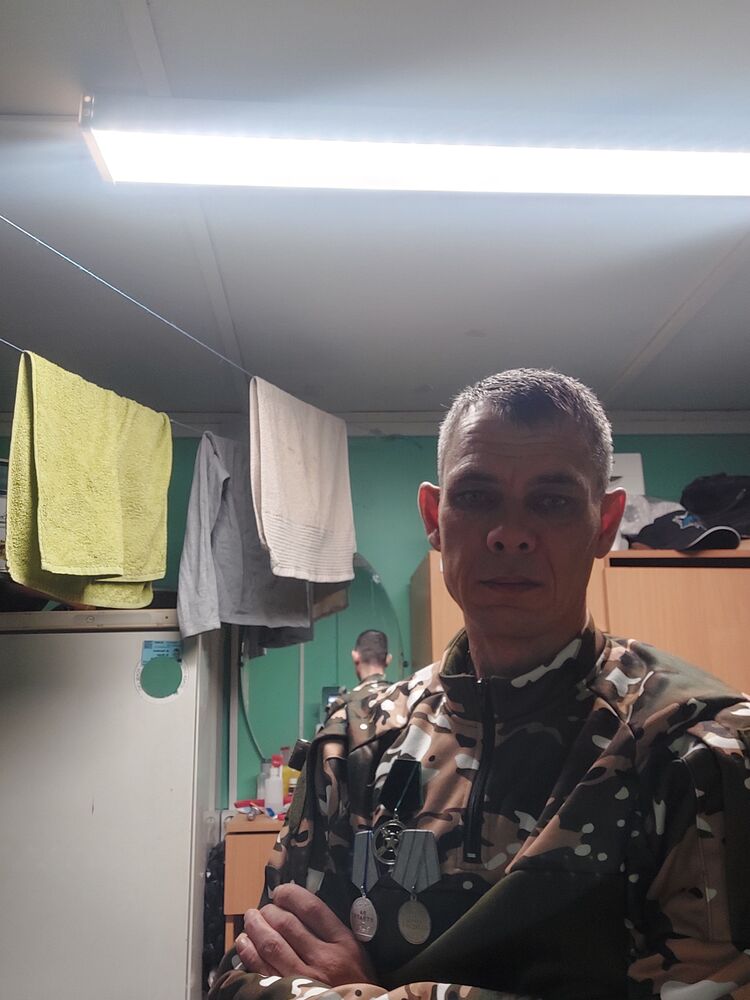  43263146  , 44 ,    