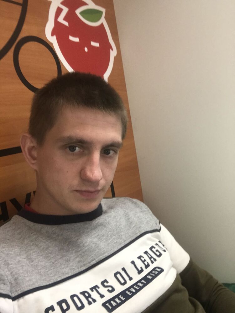 49629126  , 28 ,    