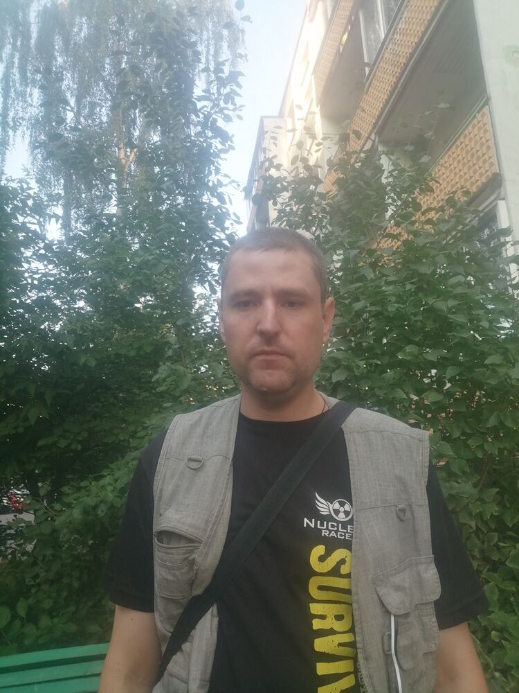  40497036  Dmitrij, 35 ,    