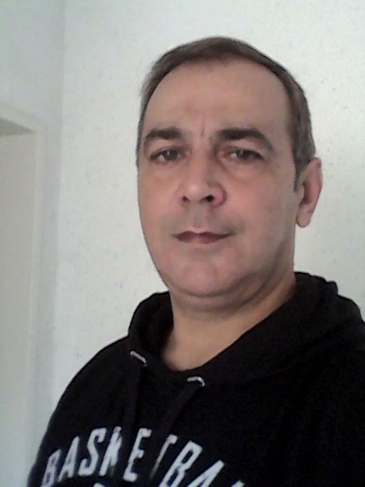  ,   Tarik, 46 ,   ,   