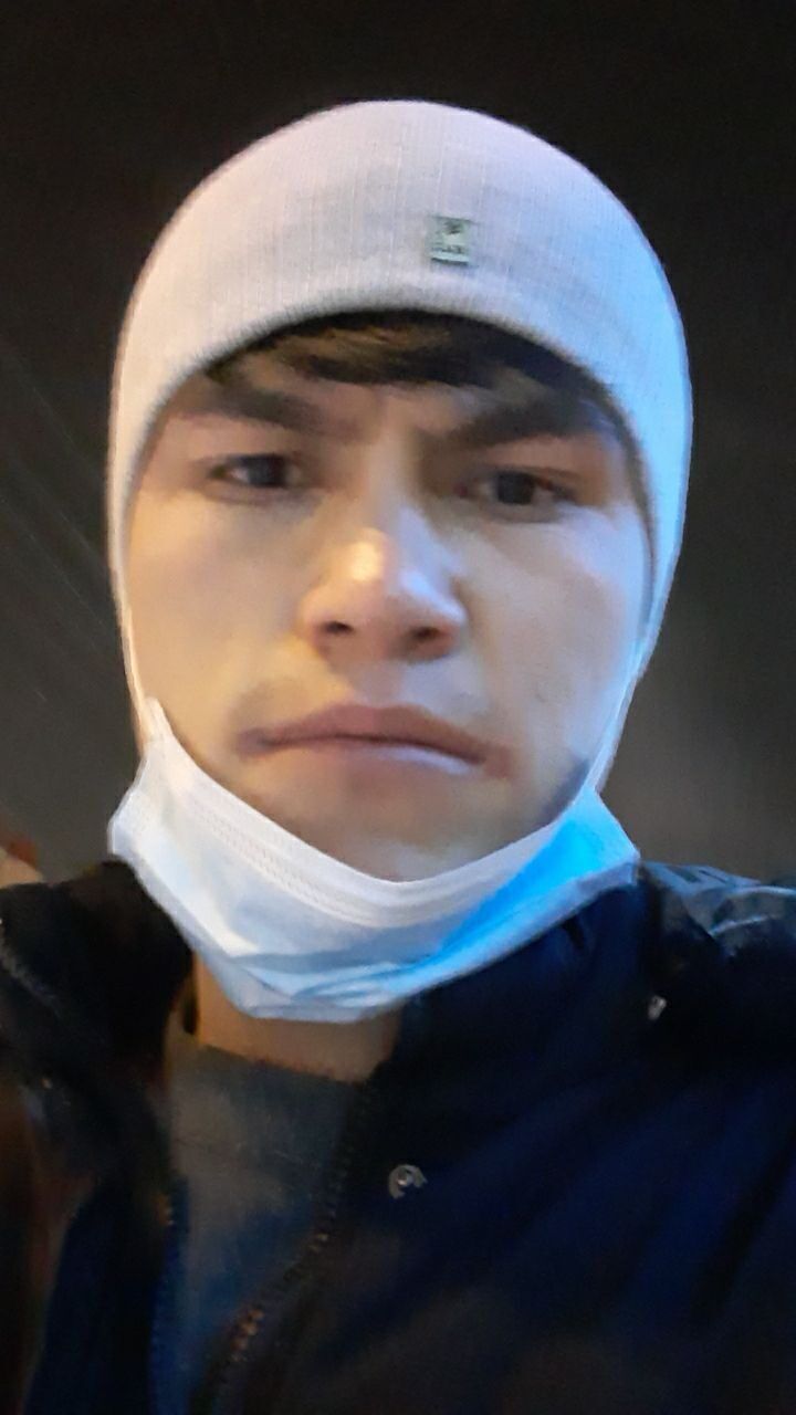  -,   Bobur, 28 ,   ,   