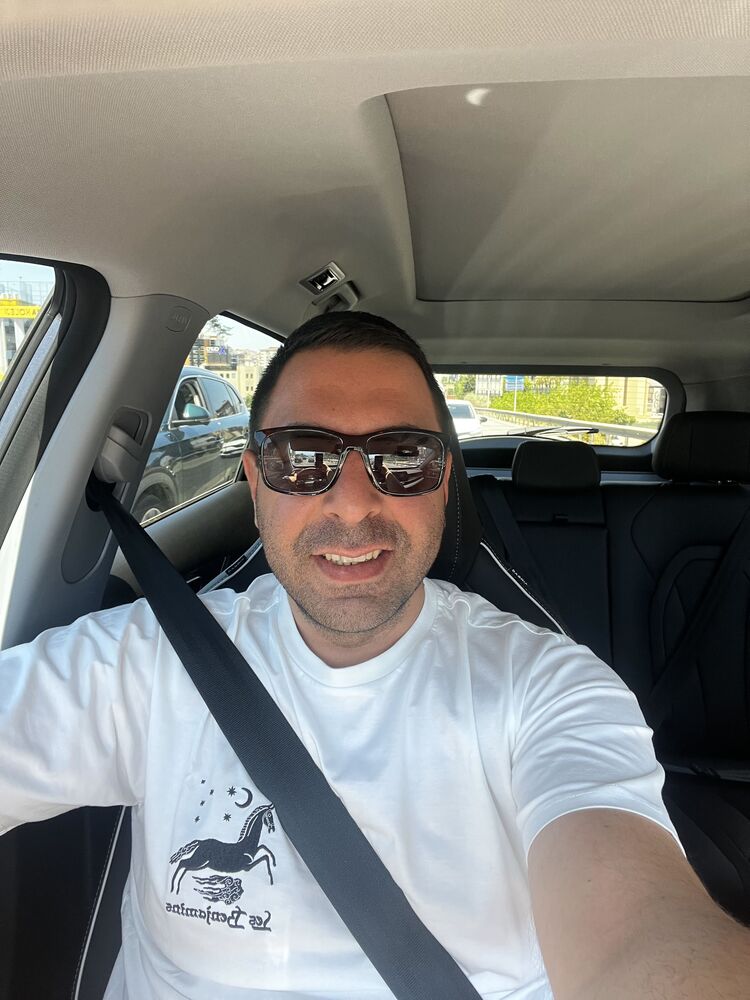  52525526  Samet, 36 ,    