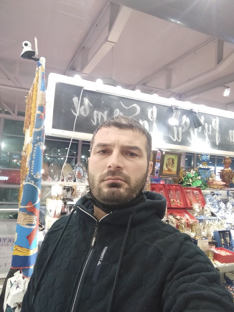  26690656  , 37 ,    