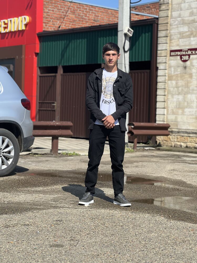  37282996  , 23 ,    -