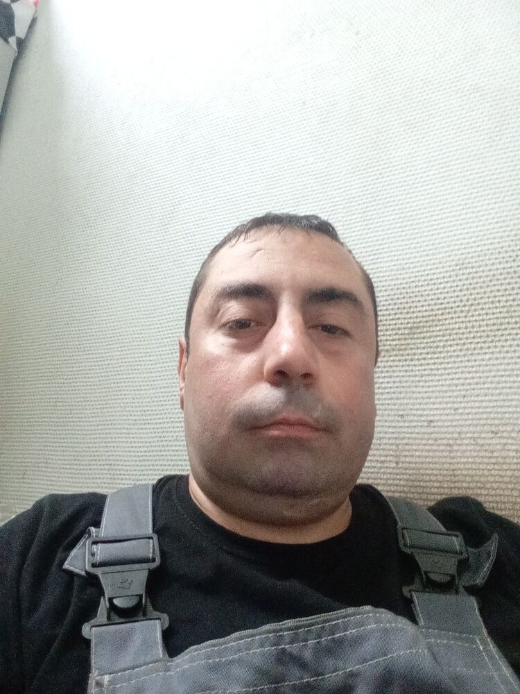  44403596  , 39 ,    