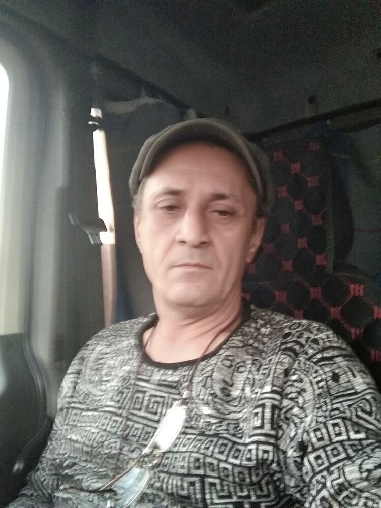  24852316  , 50 ,    