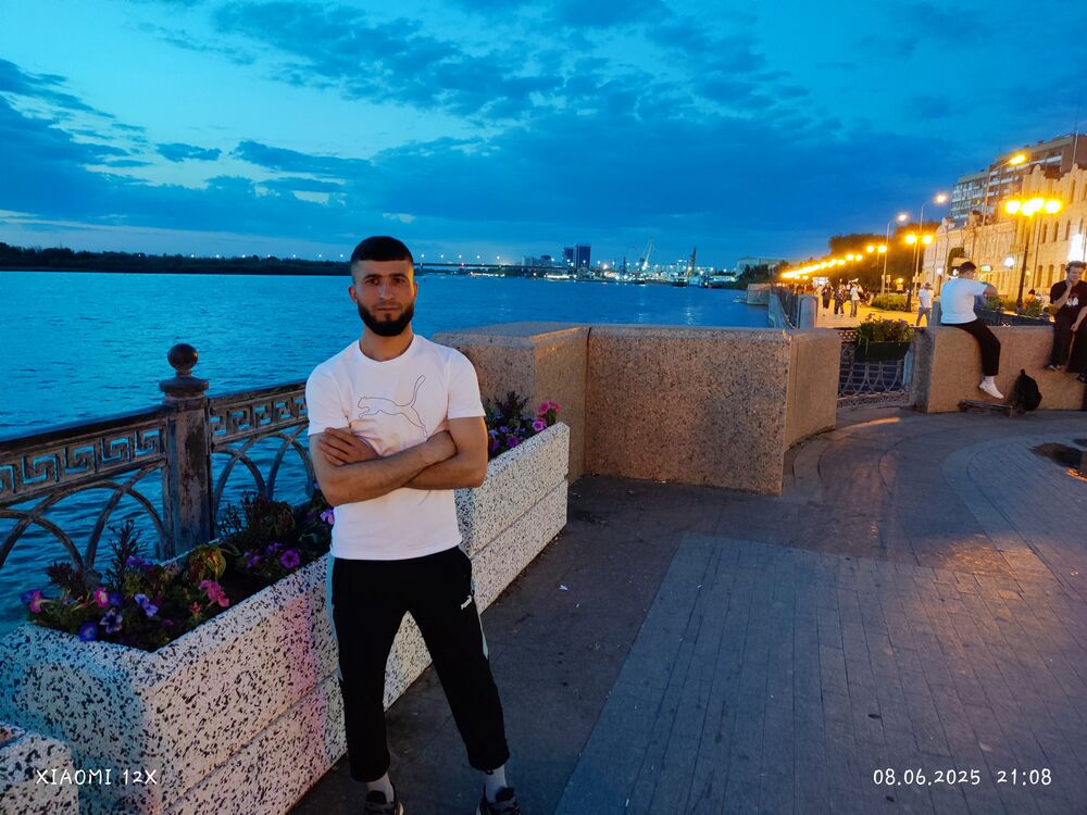  ,   Rasul, 25 ,   ,   