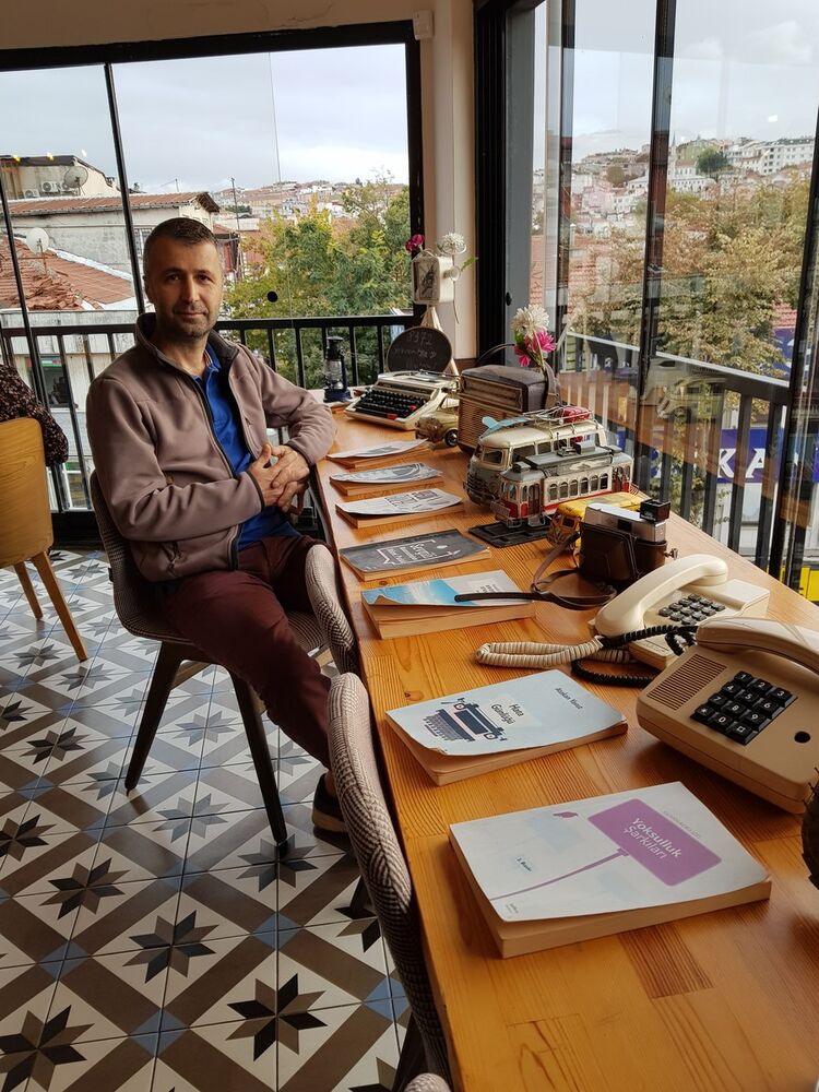  ,   Denis, 46 ,   
