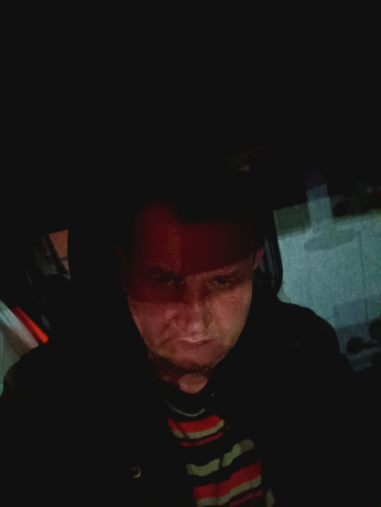  38669806  Evgeniy, 45 ,    