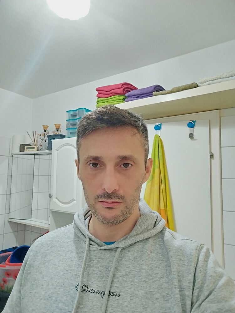 ���������� Bonn, ���� ������� Dima, 46 ���, ������������ ��� ������, ����� � ���������, c�������� ���������