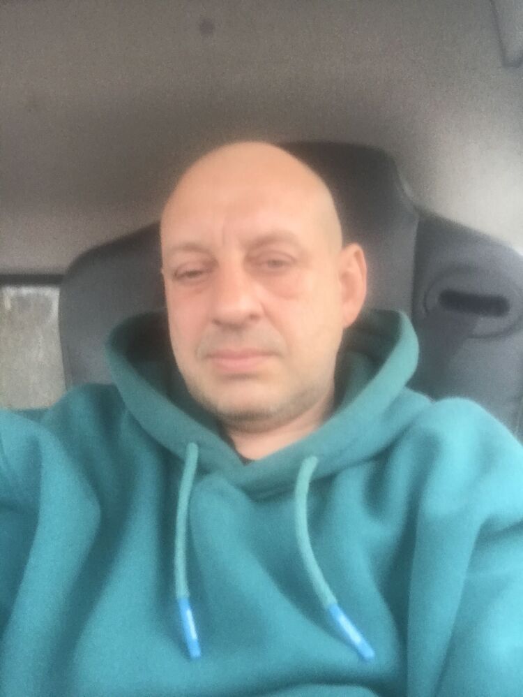  41179056  , 48 ,    