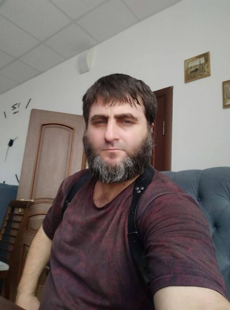  33797616  , 51 ,    