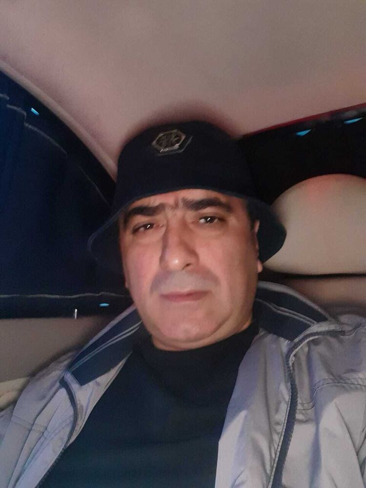  28339116  Robert, 48 ,    