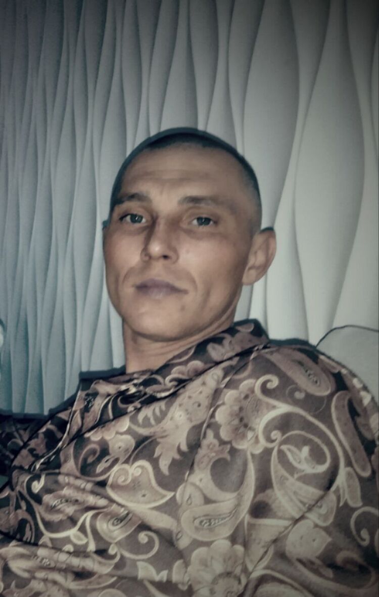  49540566  , 38 ,    