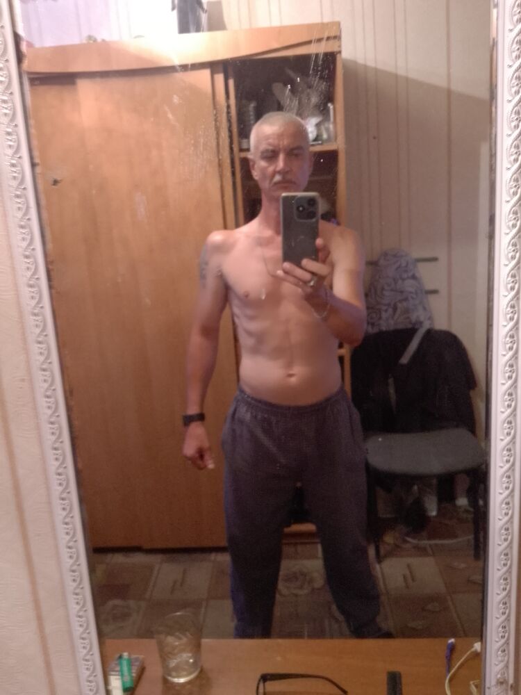  45360496  , 51 ,    