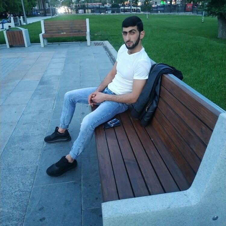  ,   Hayko, 27 ,   ,   , c 