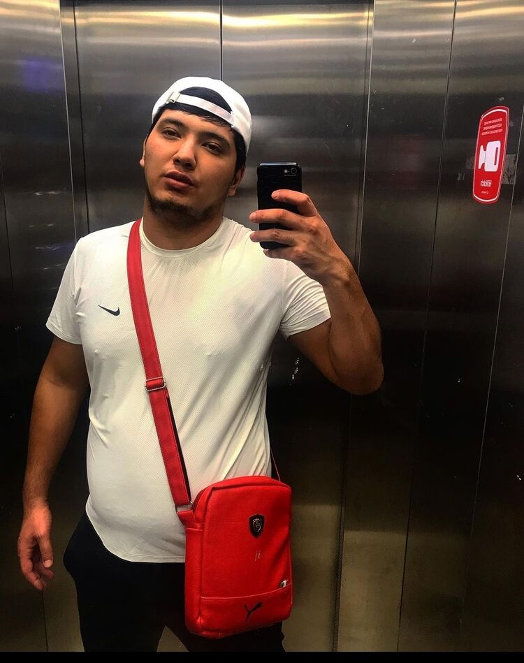  ,   Aziz, 28 ,   ,   