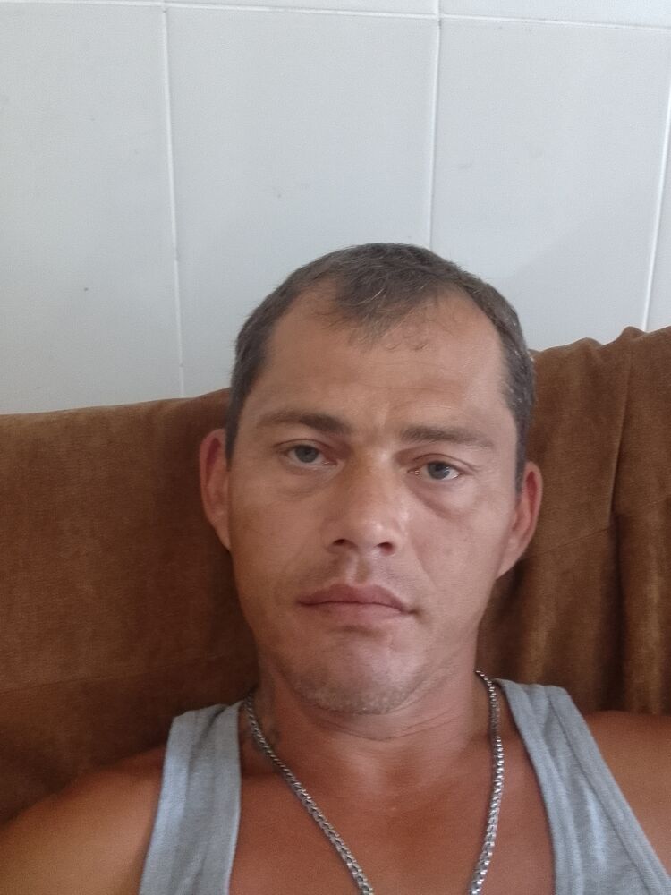  52968156  , 42 ,    